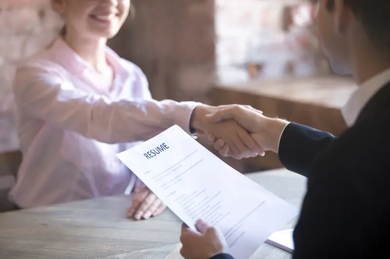 8 Benefits Of Partnering With A Specialist Recruitment Agency - 360 Search (1)